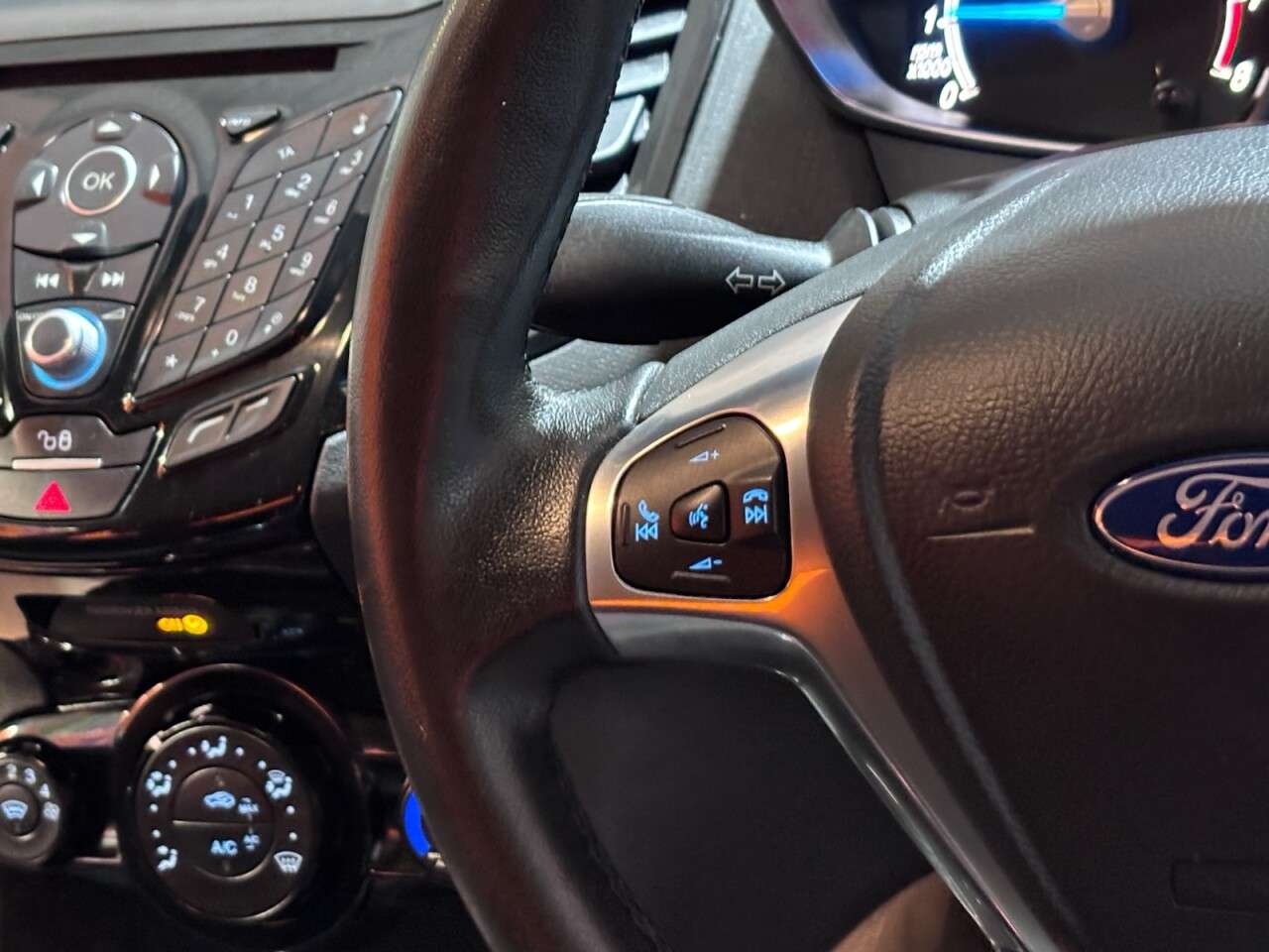 2015 FORD FIESTA 2015 FORD FIESTA