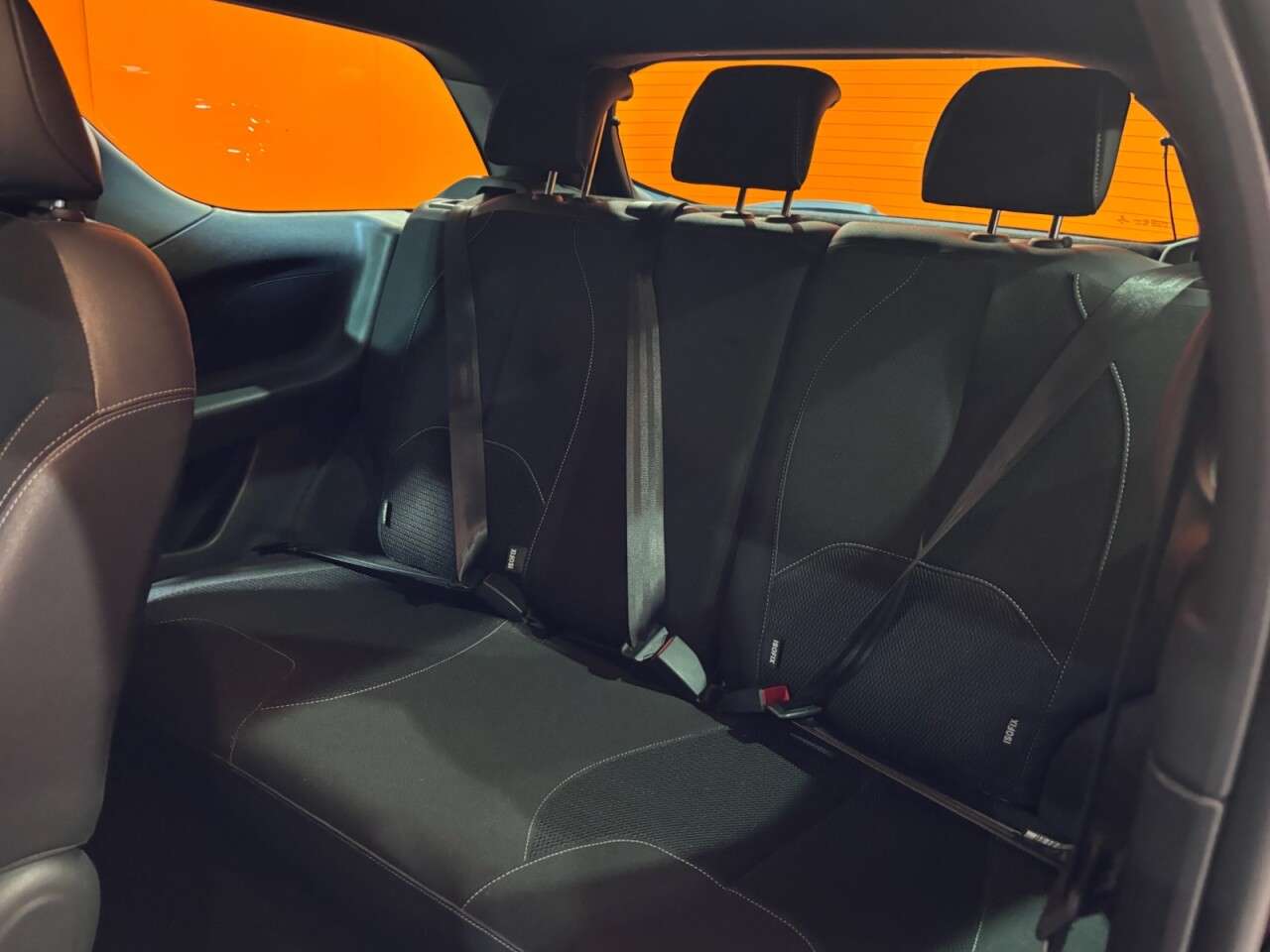 2015 DS AUTOMOBILES DS 3 2015 DS AUTOMOBILES DS 3