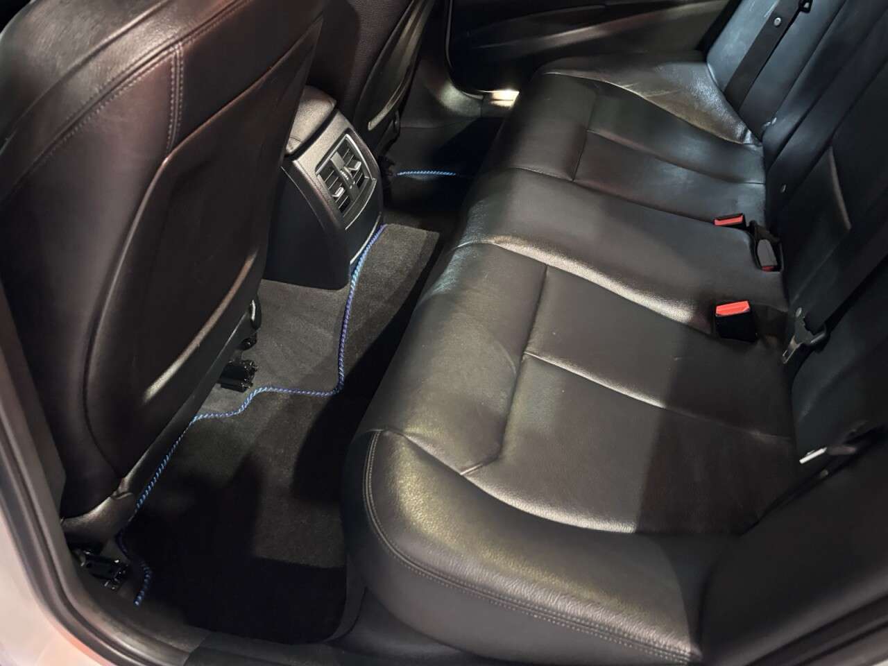 2018 BMW 3 SERIES 2018 BMW 3 SERIES