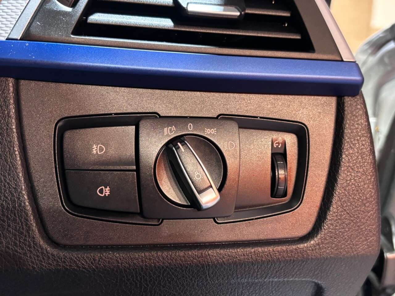 2018 BMW 3 SERIES 2018 BMW 3 SERIES