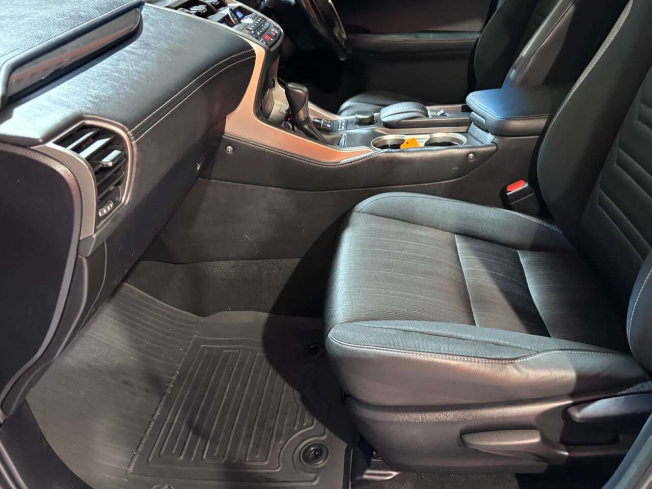 2015 LEXUS NX 2015 LEXUS NX