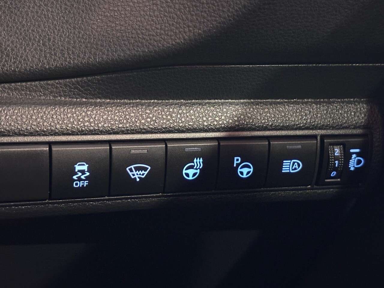 2021 SUZUKI SWACE 2021 SUZUKI SWACE