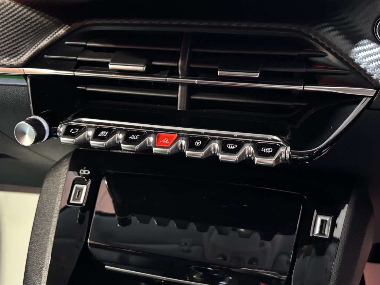 2022 PEUGEOT E-208 2022 PEUGEOT E-208