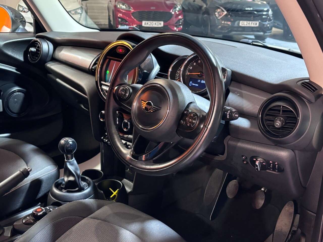 2018 MINI HATCH 2018 MINI HATCH