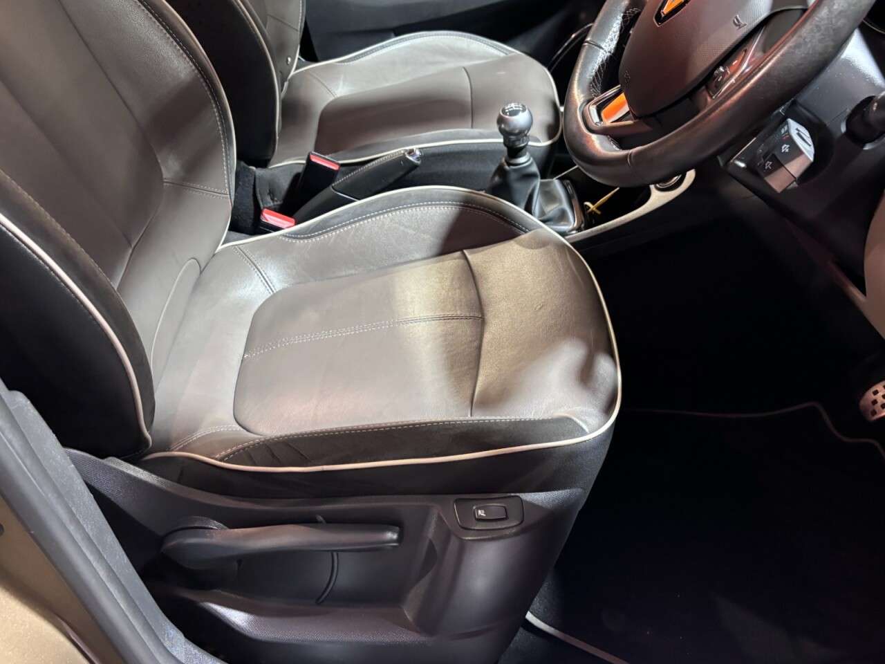 2016 RENAULT CAPTUR 2016 RENAULT CAPTUR