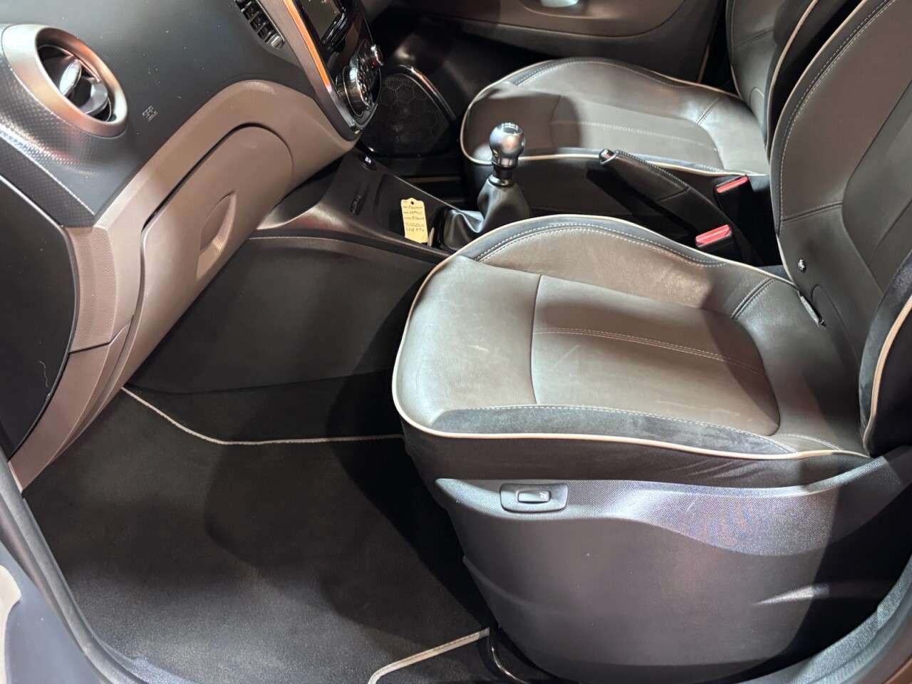 2016 RENAULT CAPTUR 2016 RENAULT CAPTUR