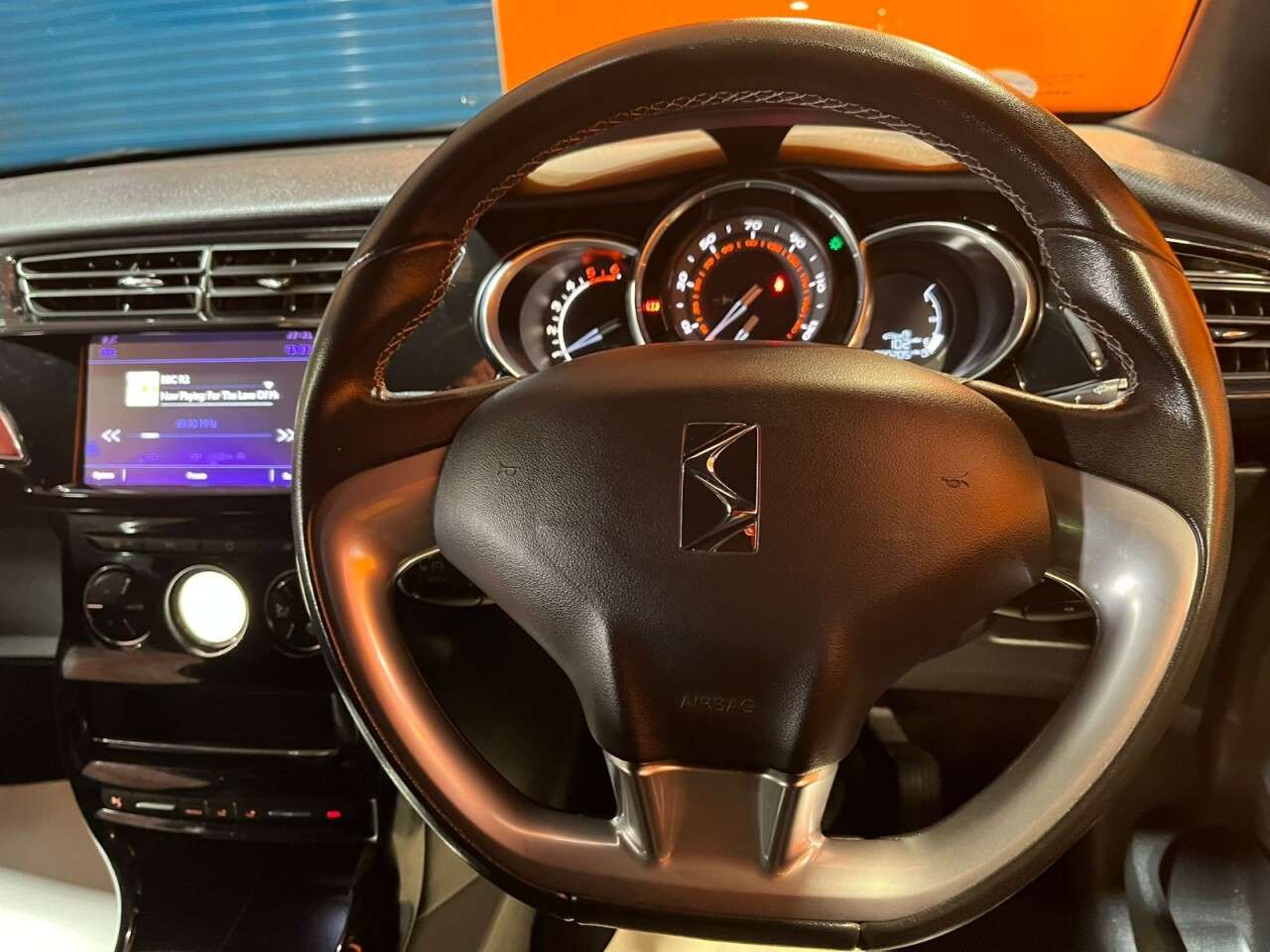 2017 DS AUTOMOBILES DS 3 2017 DS AUTOMOBILES DS 3