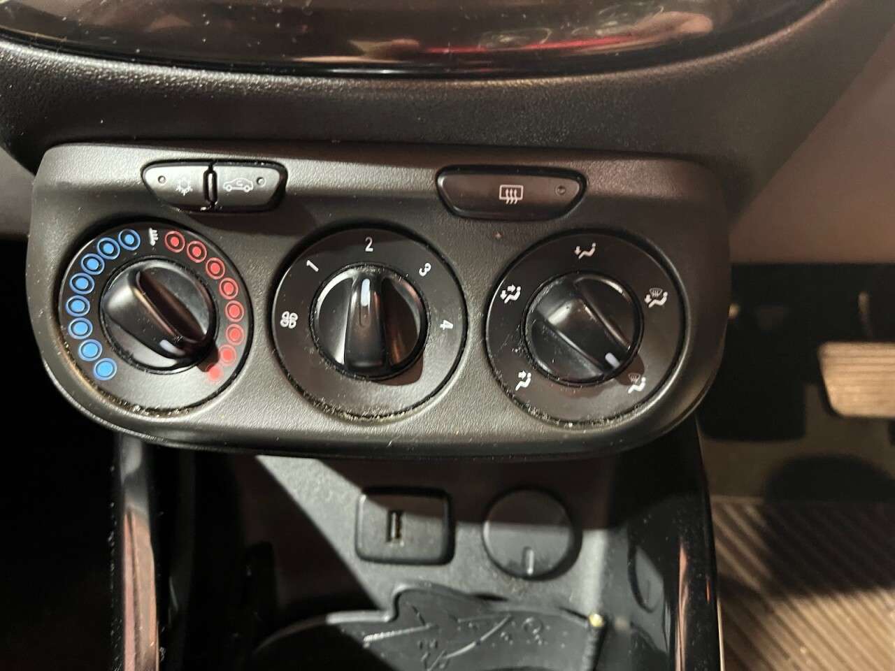 2017 VAUXHALL CORSA 2017 VAUXHALL CORSA