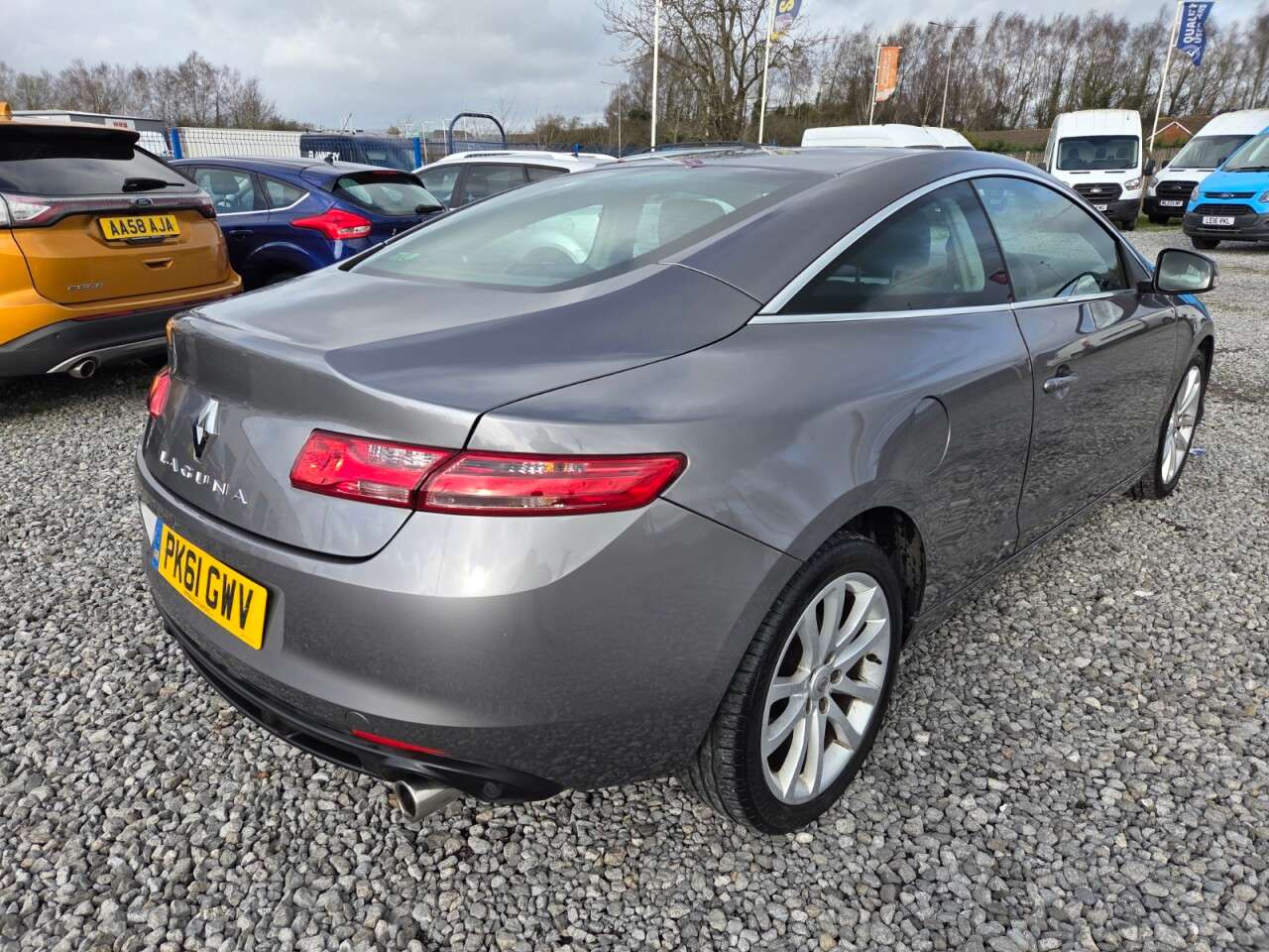 2011 RENAULT LAGUNA 2011 RENAULT LAGUNA