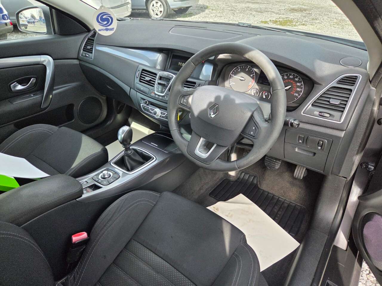 2011 RENAULT LAGUNA 2011 RENAULT LAGUNA