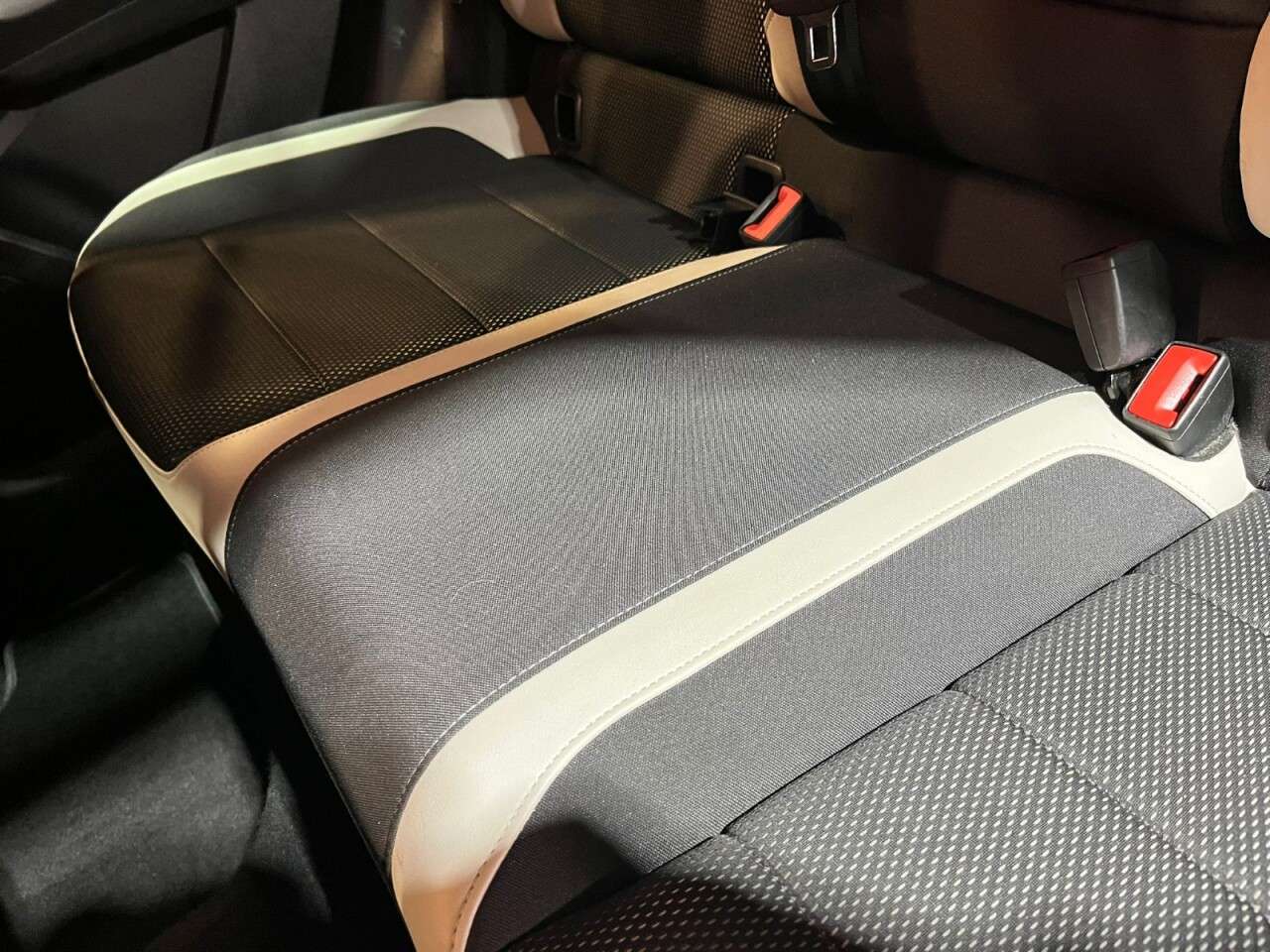 2019 VOLKSWAGEN T-ROC 2019 VOLKSWAGEN T-ROC