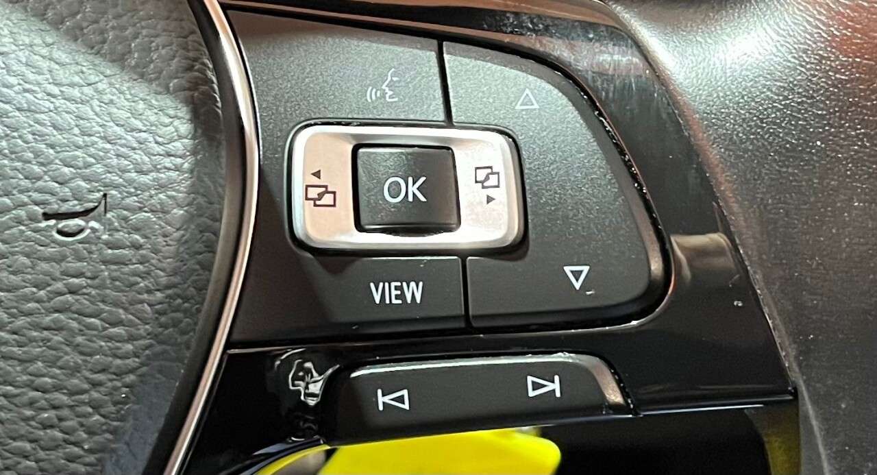 2019 VOLKSWAGEN T-ROC 2019 VOLKSWAGEN T-ROC