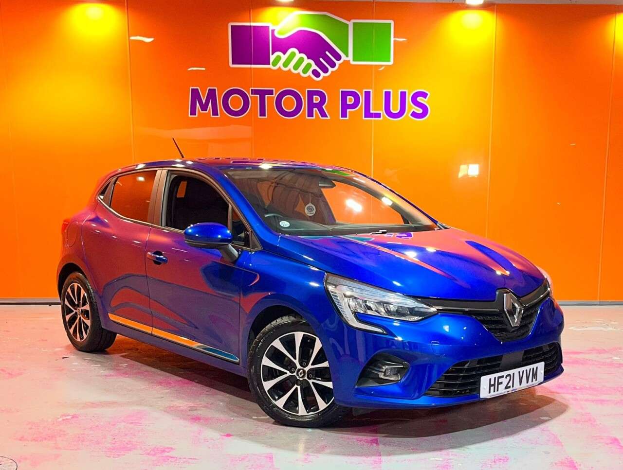 A 2021 RENAULT CLIO 1.0 TCe Iconic Hatchback 5dr Petrol Manual Euro 6 (s/s) (100 ps) Visit Over A 2021 RENAULT CLIO 1.0 TCe Iconic Hatchback 5dr Petrol Manual Euro 6 (s/s) (100 ps) Visit Over