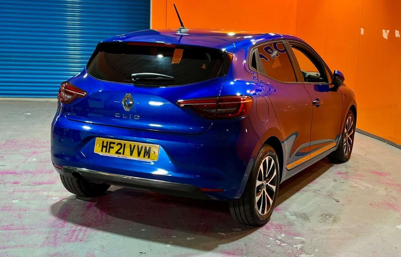 2021 RENAULT CLIO 2021 RENAULT CLIO