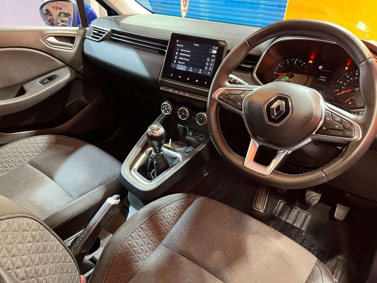 2021 RENAULT CLIO 2021 RENAULT CLIO