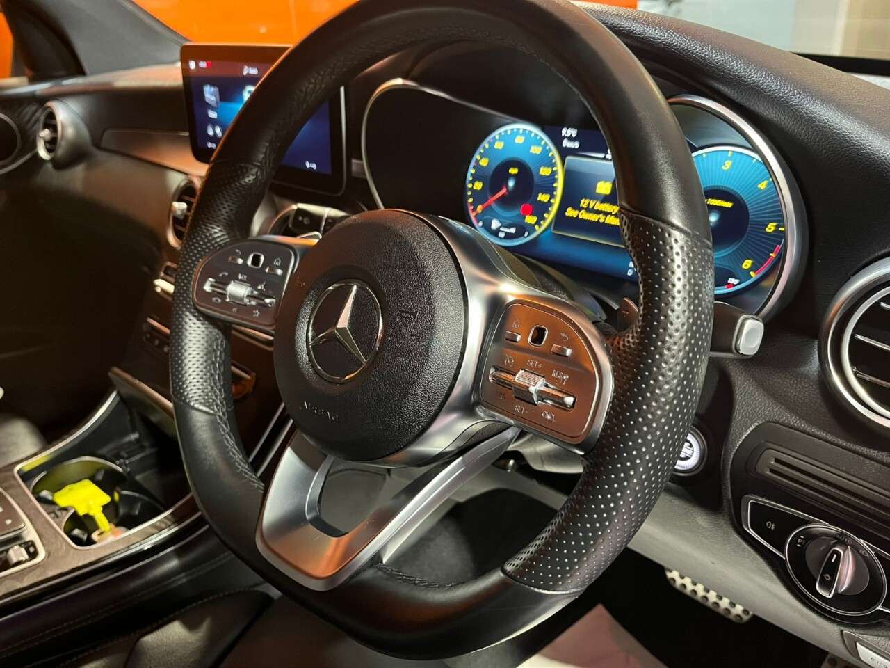 2021 MERCEDES-BENZ GLC 2021 MERCEDES-BENZ GLC