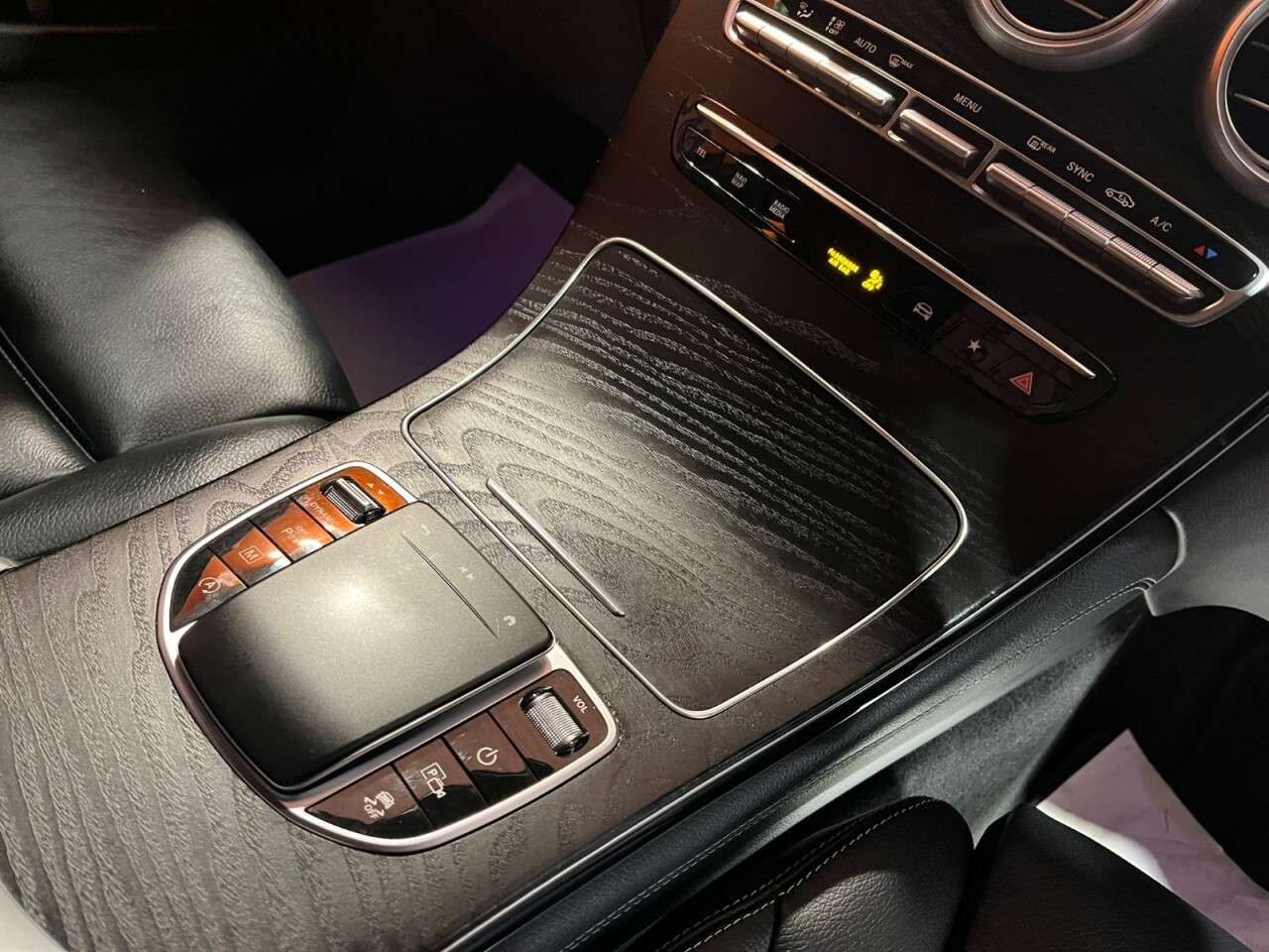 2021 MERCEDES-BENZ GLC 2021 MERCEDES-BENZ GLC