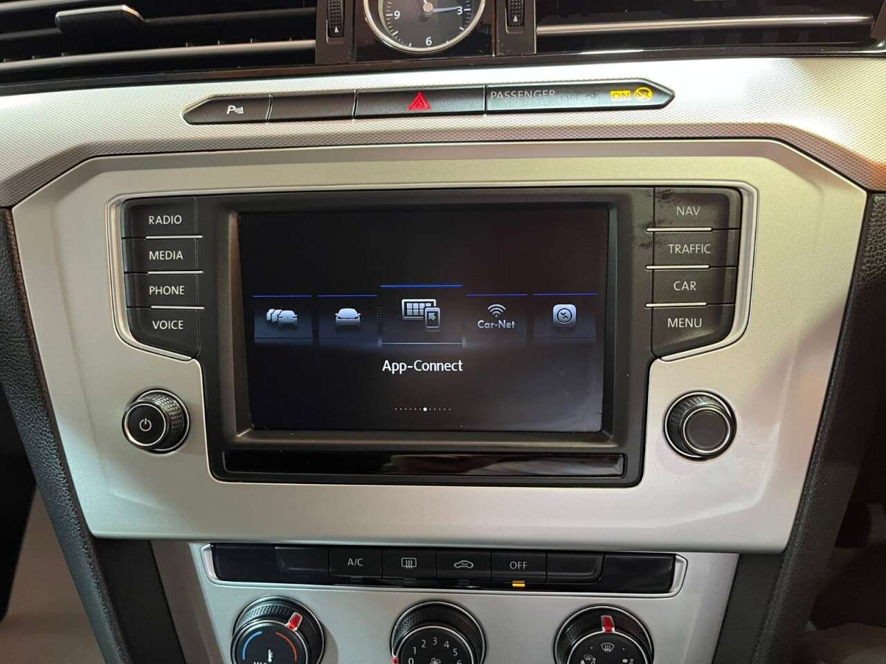 2017 VOLKSWAGEN PASSAT 2017 VOLKSWAGEN PASSAT