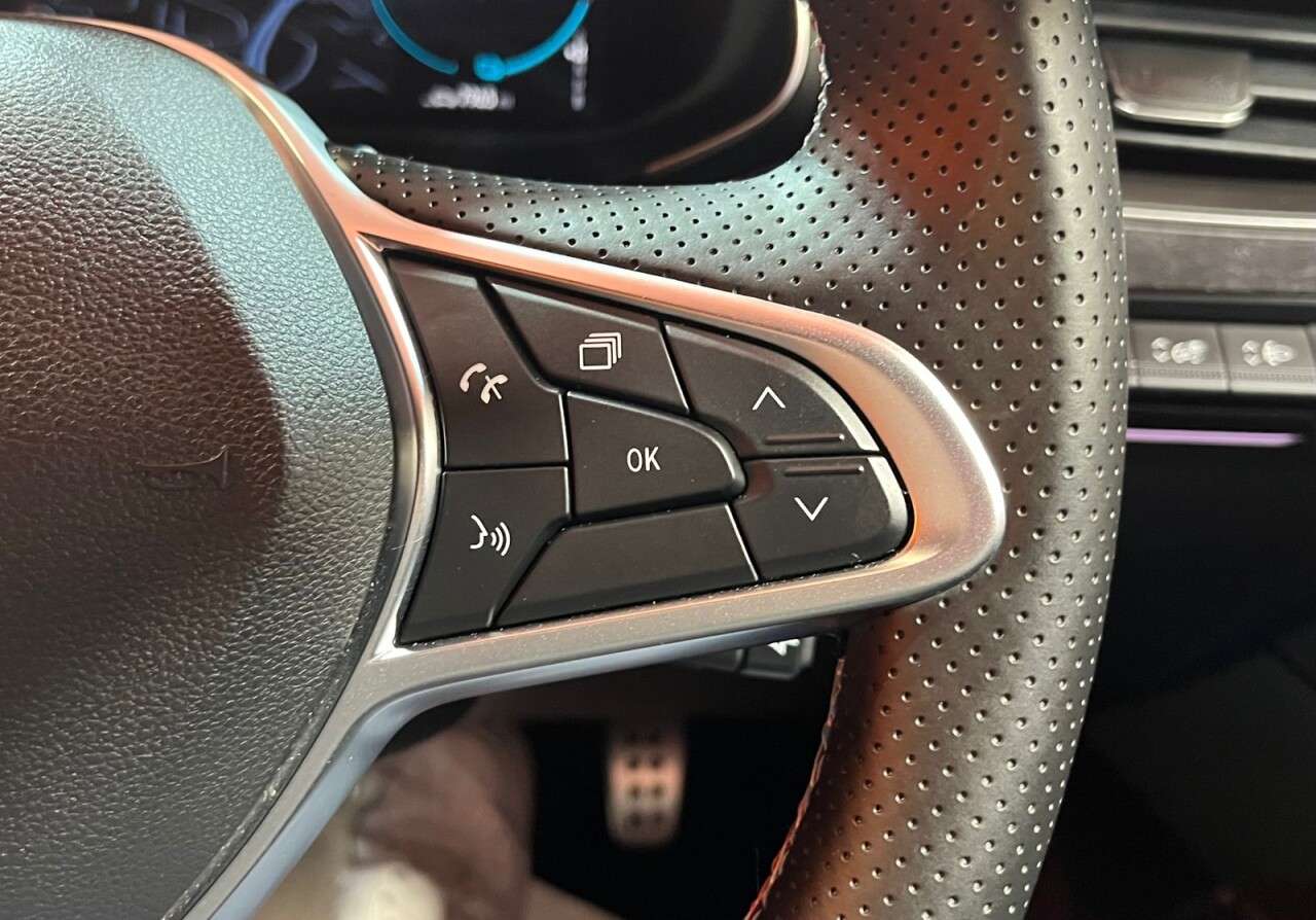 2024 RENAULT ARKANA 2024 RENAULT ARKANA