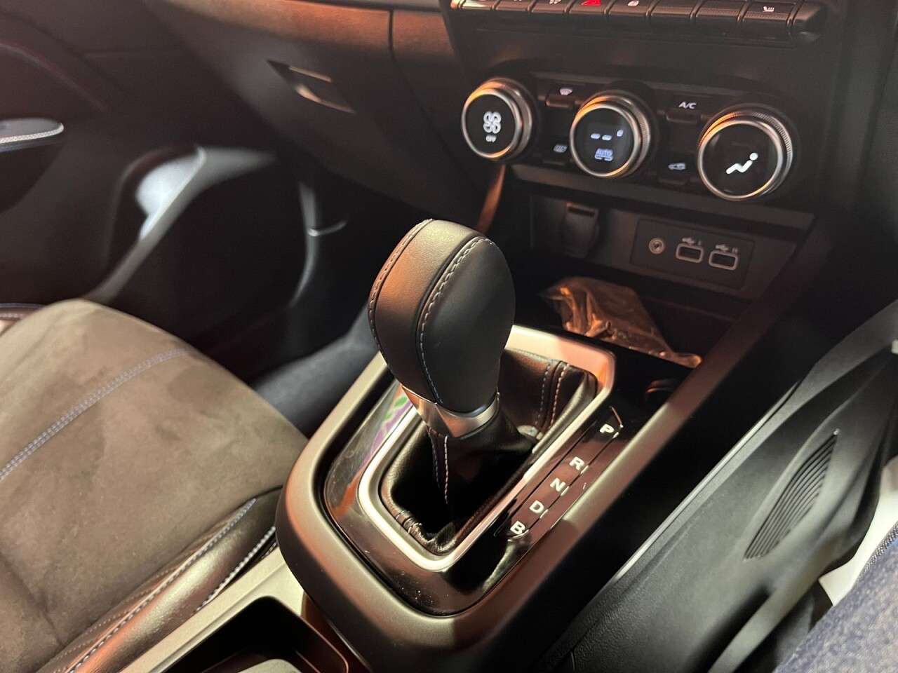 2024 RENAULT ARKANA 2024 RENAULT ARKANA