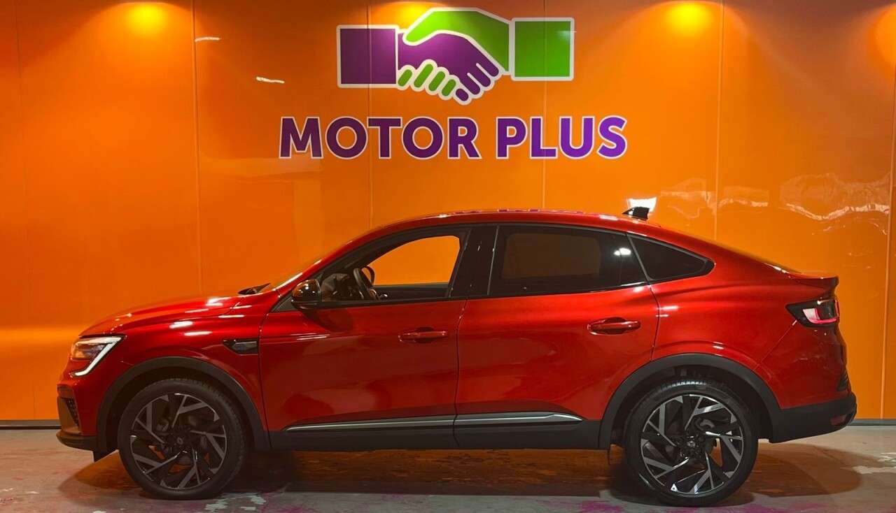 A 2024 RENAULT ARKANA 1.6 E-TECH esprit Alpine SUV 5dr Petrol Hybrid Auto Euro 6 (s/s) (145 ps) V A 2024 RENAULT ARKANA 1.6 E-TECH esprit Alpine SUV 5dr Petrol Hybrid Auto Euro 6 (s/s) (145 ps) V