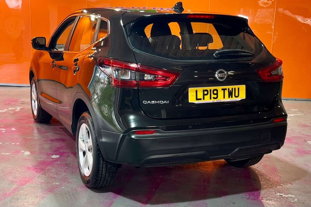 A 2019 NISSAN QASHQAI 1.5 dCi Acenta Premium SUV 5dr Diesel DCT Auto Euro 6 (s/s) (115 ps) Visit A 2019 NISSAN QASHQAI 1.5 dCi Acenta Premium SUV 5dr Diesel DCT Auto Euro 6 (s/s) (115 ps) Visit