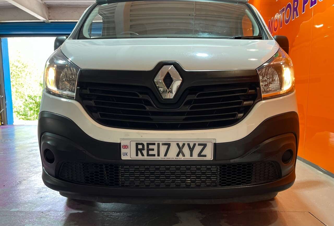 2017 RENAULT TRAFIC 2017 RENAULT TRAFIC