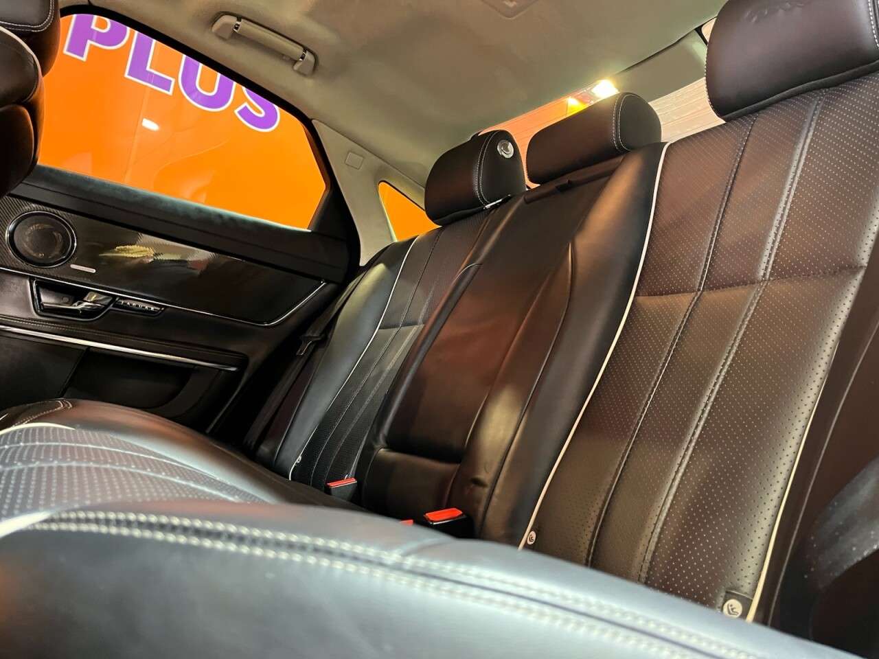 2011 JAGUAR XJ 2011 JAGUAR XJ