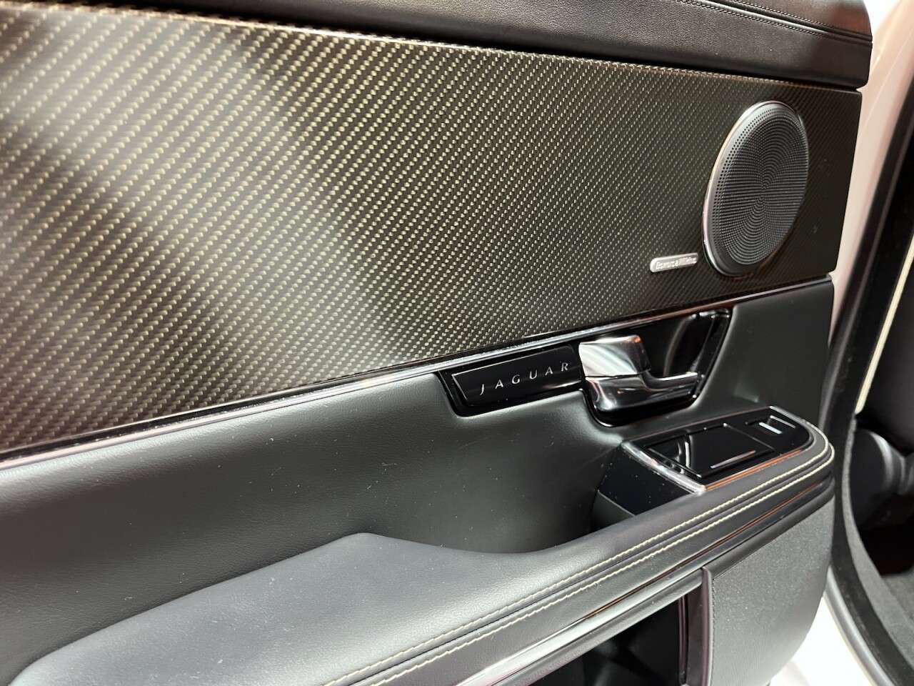 2011 JAGUAR XJ 2011 JAGUAR XJ