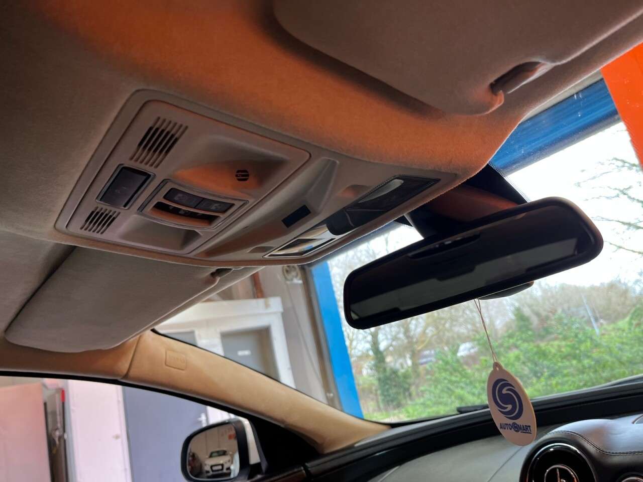 2011 JAGUAR XJ 2011 JAGUAR XJ