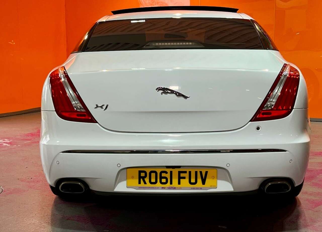 2011 JAGUAR XJ 2011 JAGUAR XJ