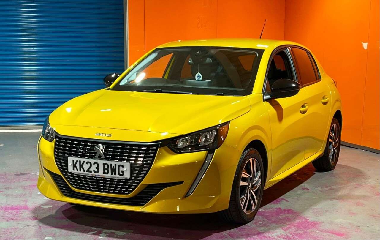 2023 PEUGEOT 208 2023 PEUGEOT 208