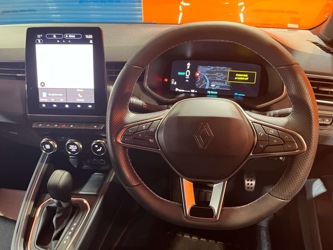 2025 RENAULT CLIO 2025 RENAULT CLIO