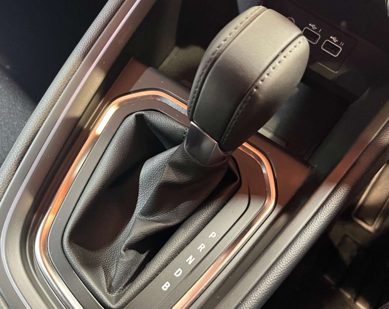 2025 RENAULT CLIO 2025 RENAULT CLIO