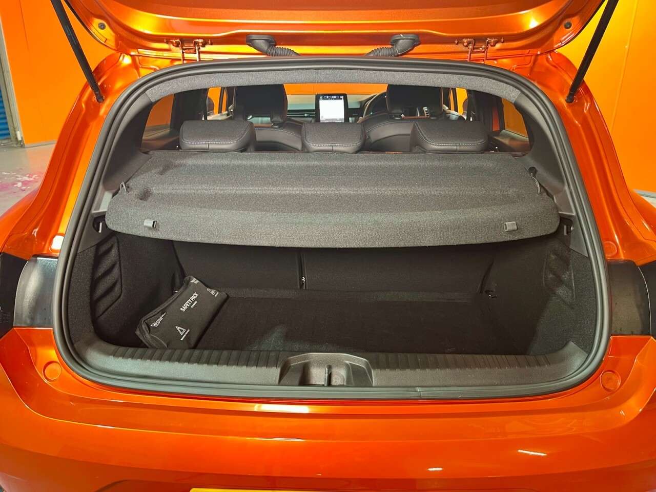 2025 RENAULT CLIO 2025 RENAULT CLIO