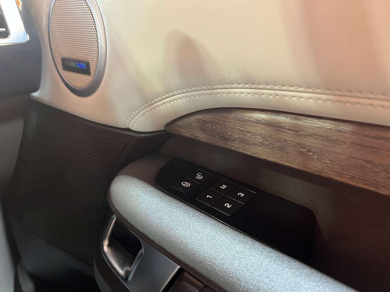 2019 LAND ROVER DISCOVERY 2019 LAND ROVER DISCOVERY