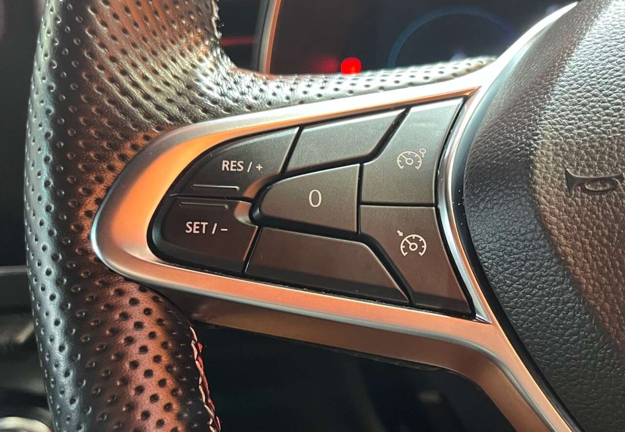 2022 RENAULT CLIO 2022 RENAULT CLIO