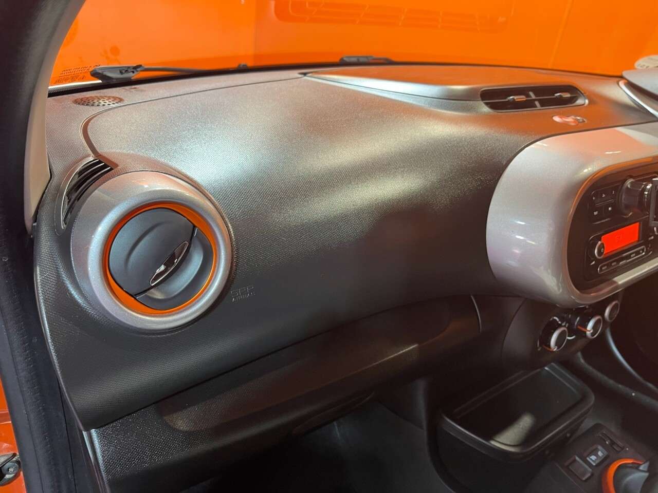 2018 RENAULT TWINGO 2018 RENAULT TWINGO