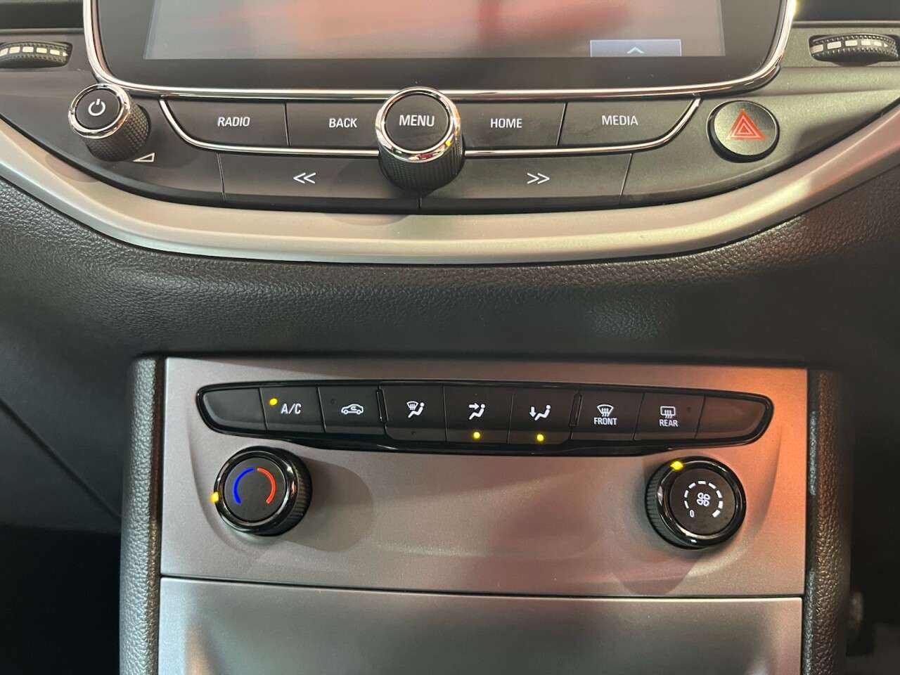 2018 VAUXHALL ASTRA 2018 VAUXHALL ASTRA
