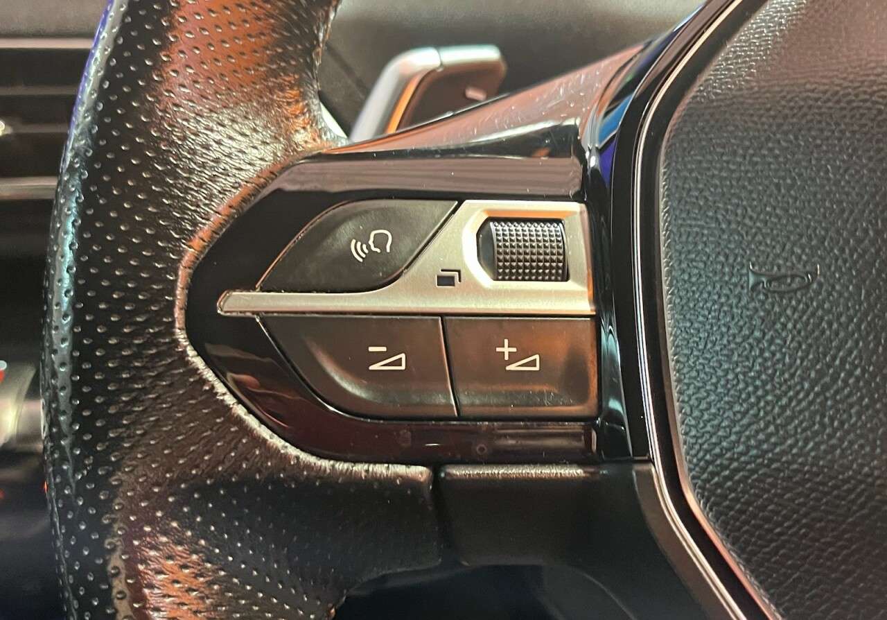 2018 PEUGEOT 3008 2018 PEUGEOT 3008