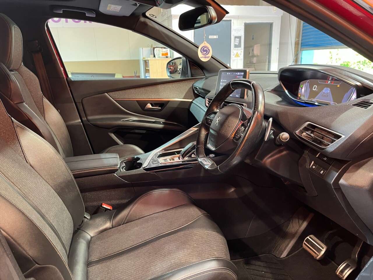 2018 PEUGEOT 3008 2018 PEUGEOT 3008