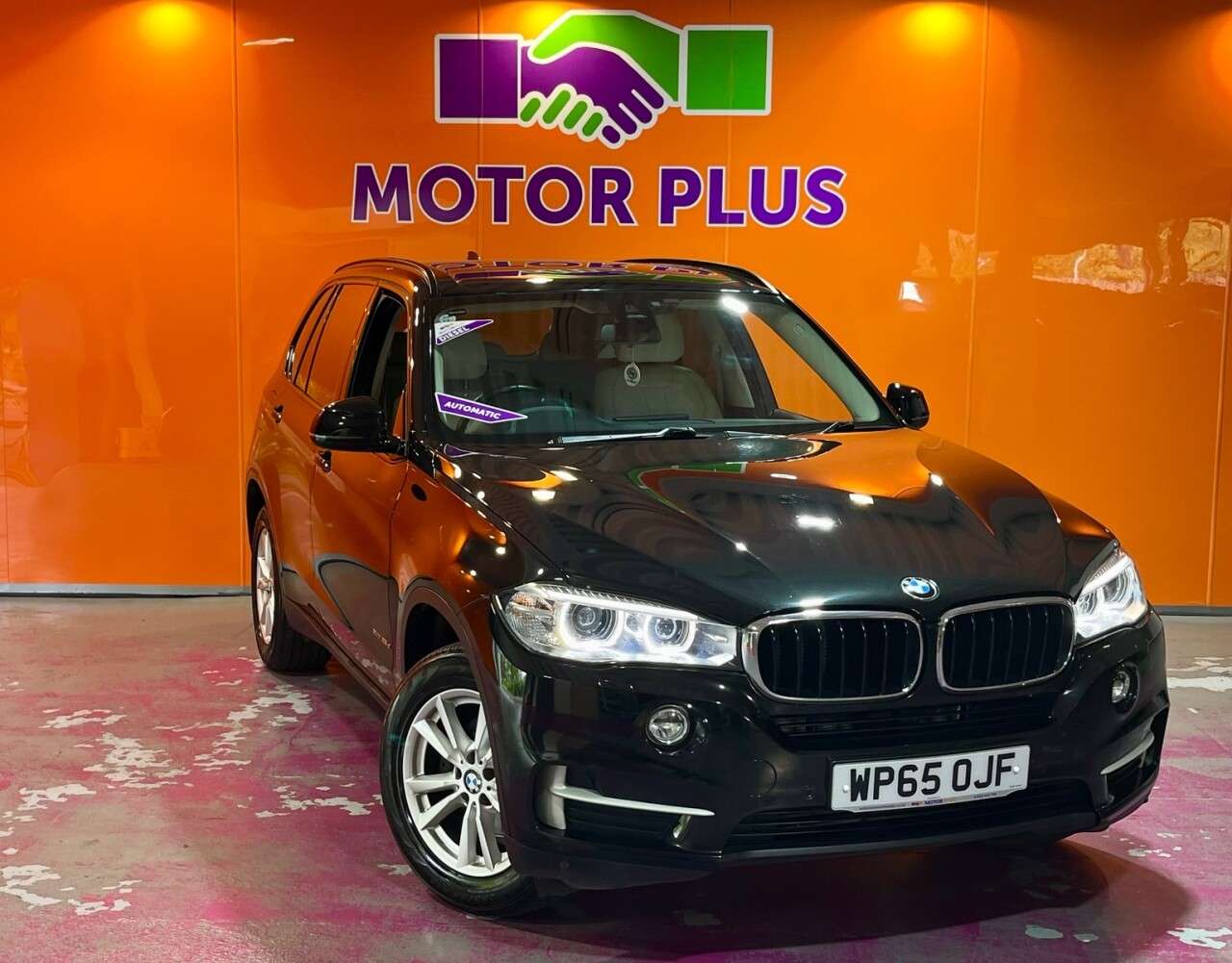 A 2015 BMW X5 2.0 25d SE SUV 5dr Diesel Auto xDrive Euro 6 (s/s) (231 ps) 12 Services In A 2015 BMW X5 2.0 25d SE SUV 5dr Diesel Auto xDrive Euro 6 (s/s) (231 ps) 12 Services In