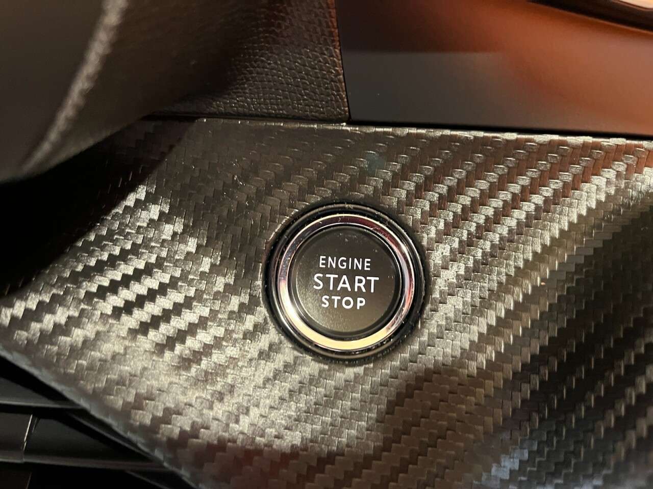 2024 PEUGEOT 208 2024 PEUGEOT 208