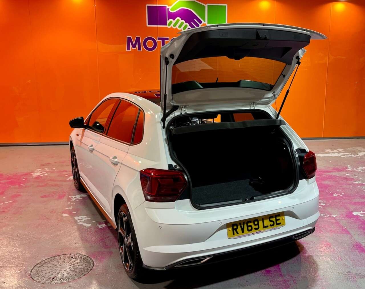 2019 VOLKSWAGEN POLO 2019 VOLKSWAGEN POLO