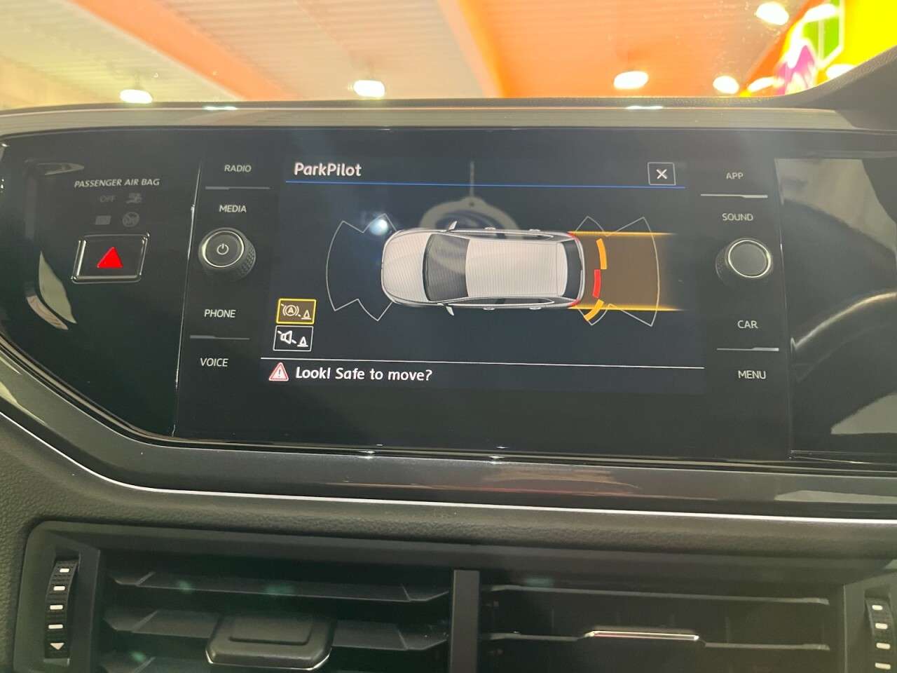 2019 VOLKSWAGEN POLO 2019 VOLKSWAGEN POLO