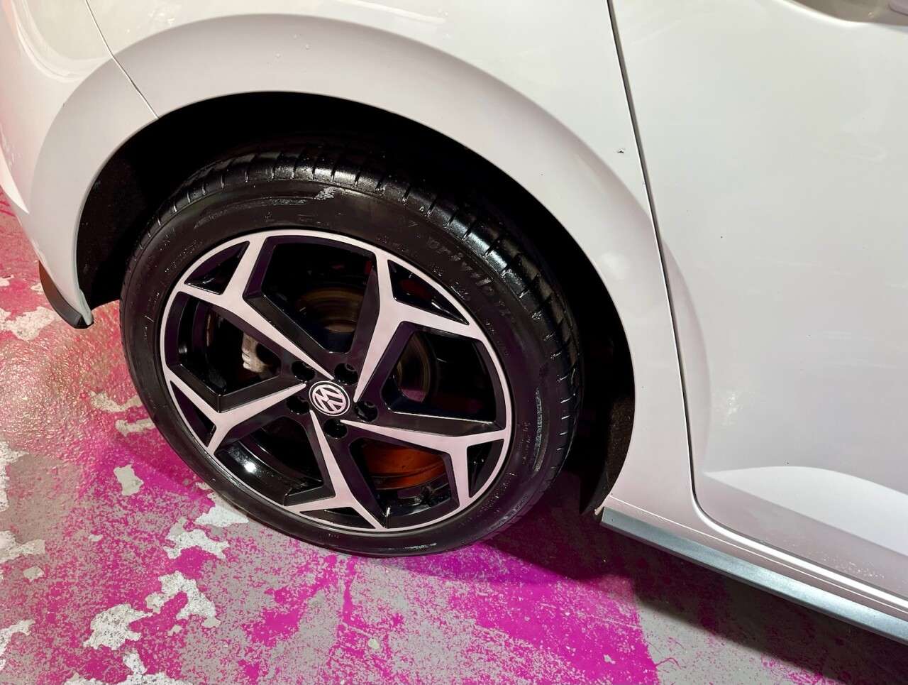 2019 VOLKSWAGEN POLO 2019 VOLKSWAGEN POLO