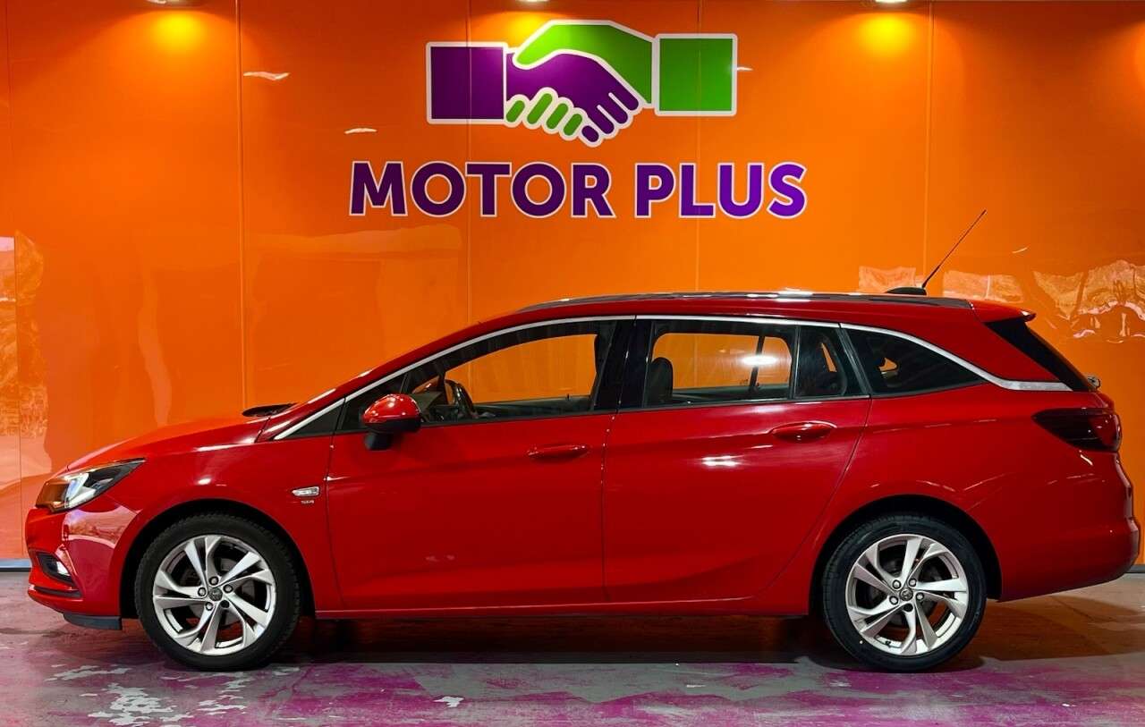 A 2017 VAUXHALL ASTRA 1.4i Turbo SRi Sports Tourer 5dr Petrol Auto Euro 6 (s/s) (150 ps) Visit Ov A 2017 VAUXHALL ASTRA 1.4i Turbo SRi Sports Tourer 5dr Petrol Auto Euro 6 (s/s) (150 ps) Visit Ov