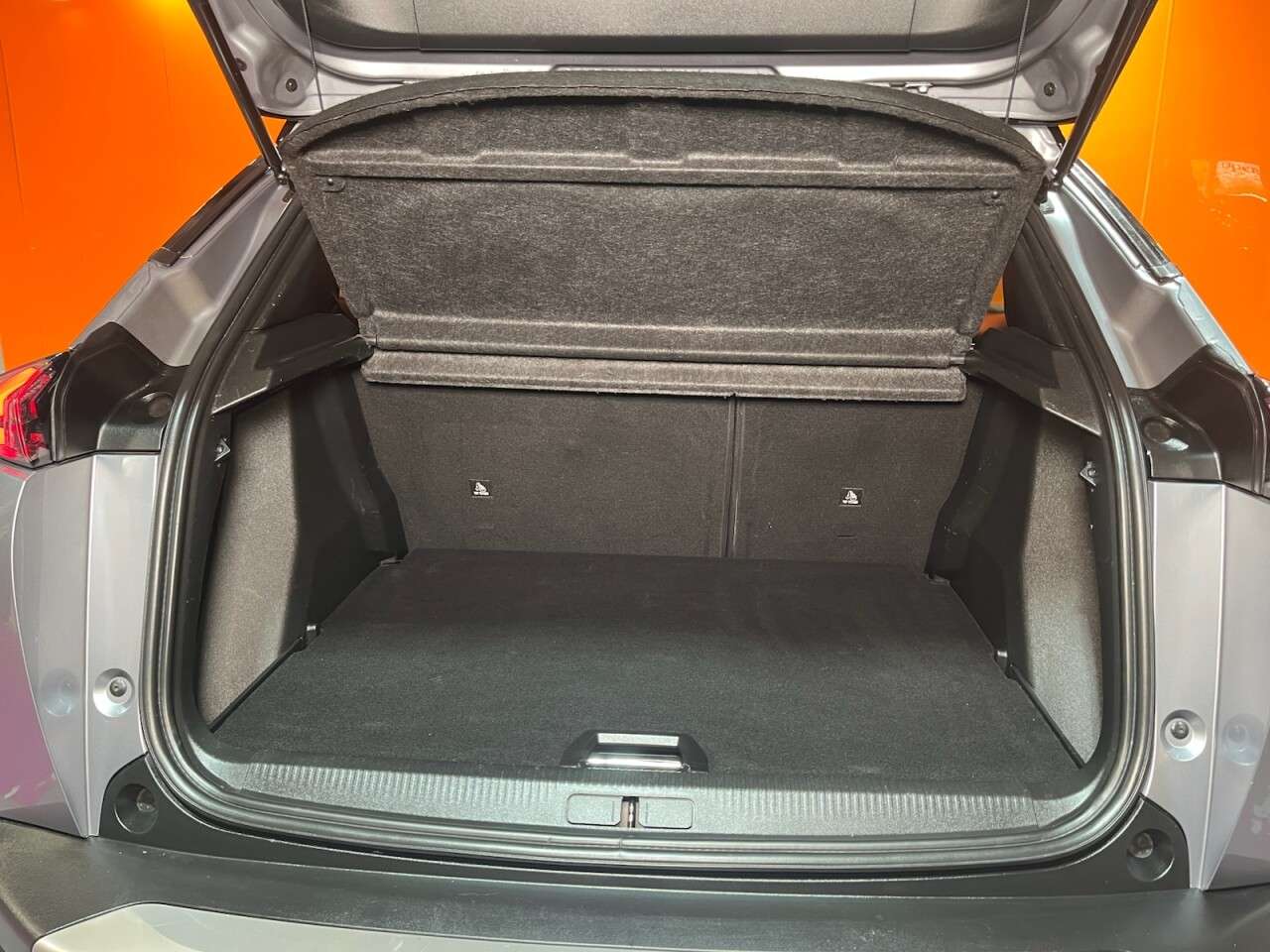 2023 PEUGEOT 2008 2023 PEUGEOT 2008