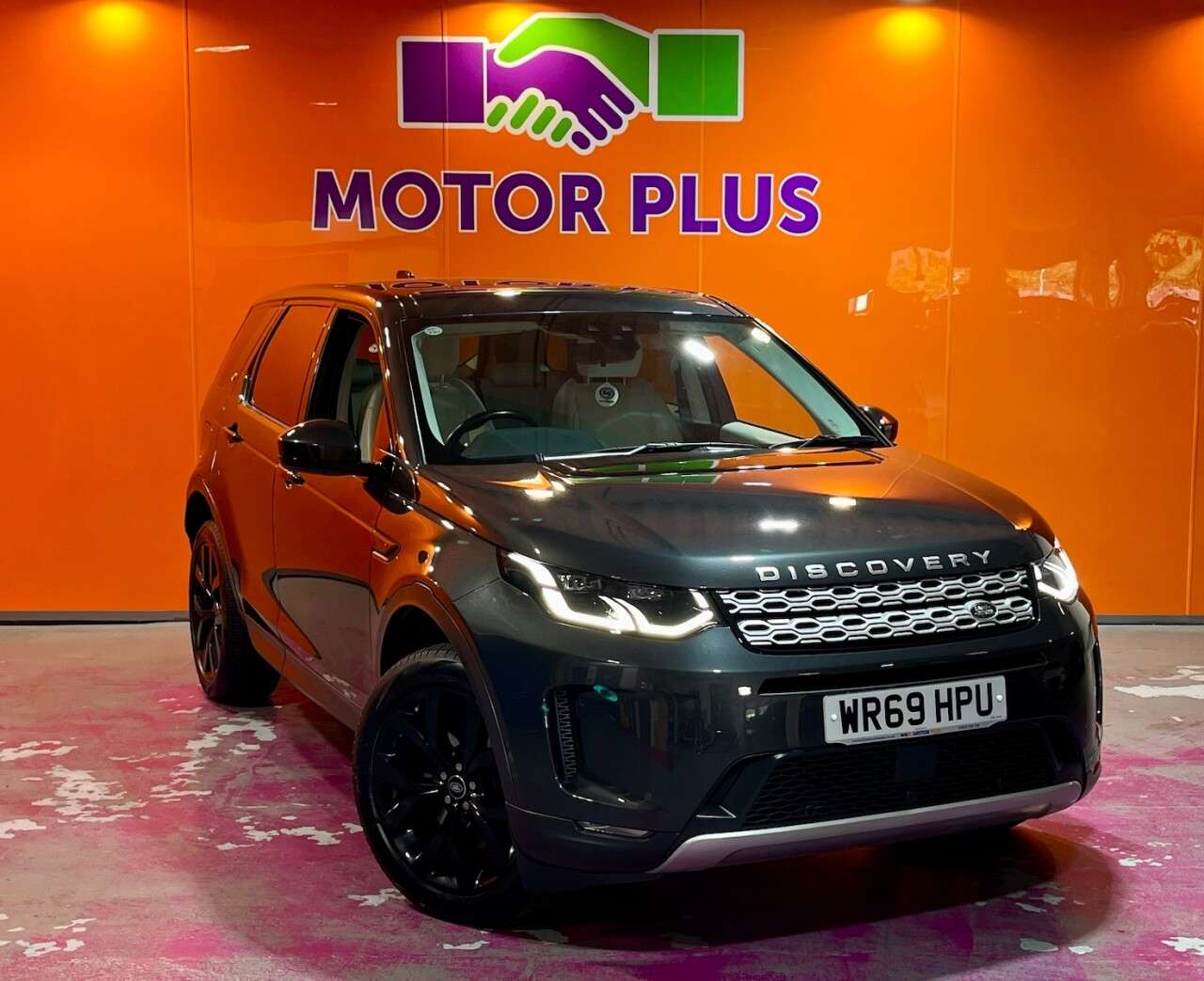 A 2019 LAND ROVER DISCOVERY SPORT 2.0 P250 MHEV HSE SUV 5dr Petrol Auto 4WD Euro 6 (s/s) (250 ps) Visit Over A 2019 LAND ROVER DISCOVERY SPORT 2.0 P250 MHEV HSE SUV 5dr Petrol Auto 4WD Euro 6 (s/s) (250 ps) Visit Over