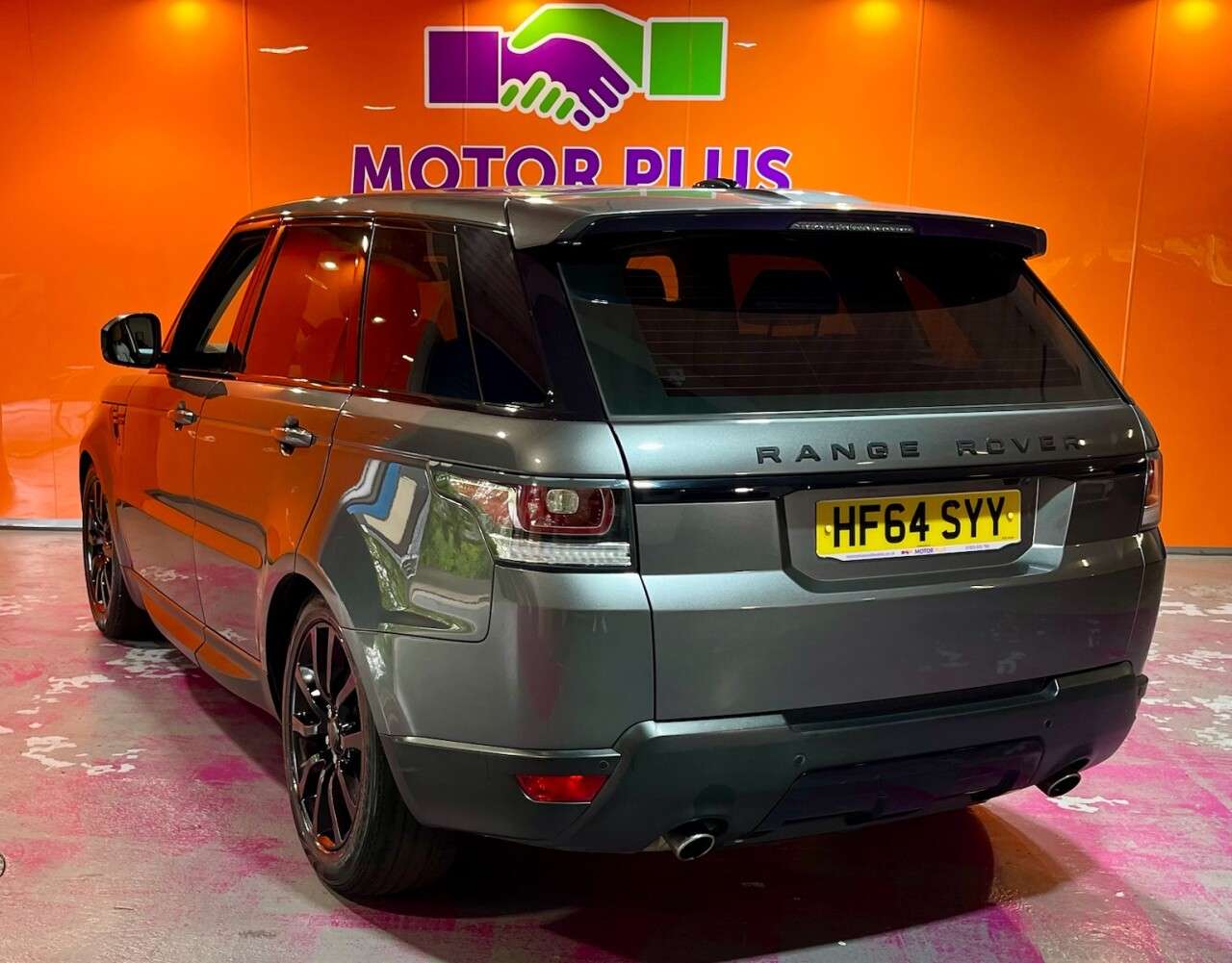 A 2014 LAND ROVER RANGE ROVER SPORT 3.0 SD V6 HSE SUV 5dr Diesel Auto 4WD Euro 5 (s/s) (292 ps) Visit Over 400 A 2014 LAND ROVER RANGE ROVER SPORT 3.0 SD V6 HSE SUV 5dr Diesel Auto 4WD Euro 5 (s/s) (292 ps) Visit Over 400